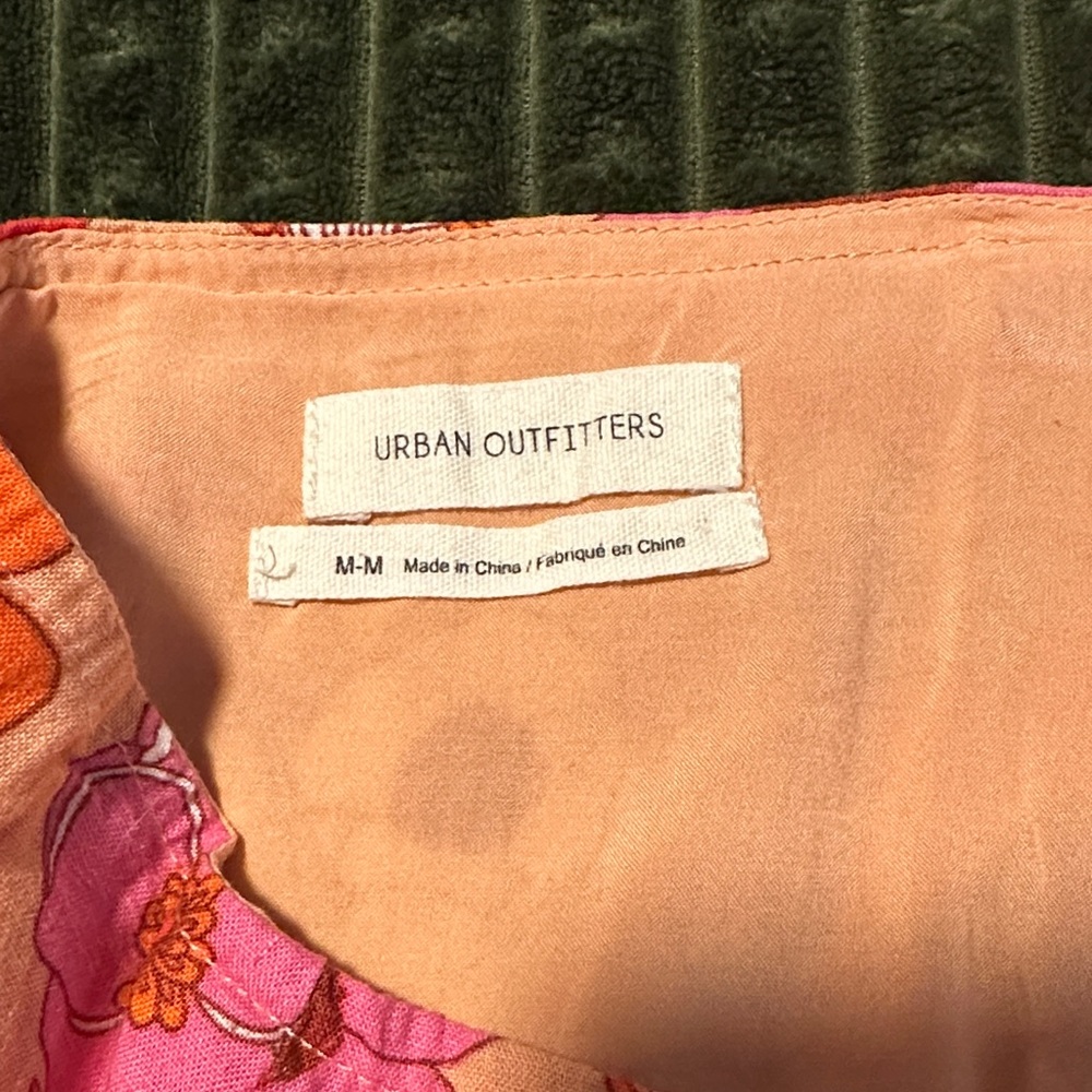 Urban Outfitters Pink and Orange Floral Mini Skirt - Picture 4 of 4
